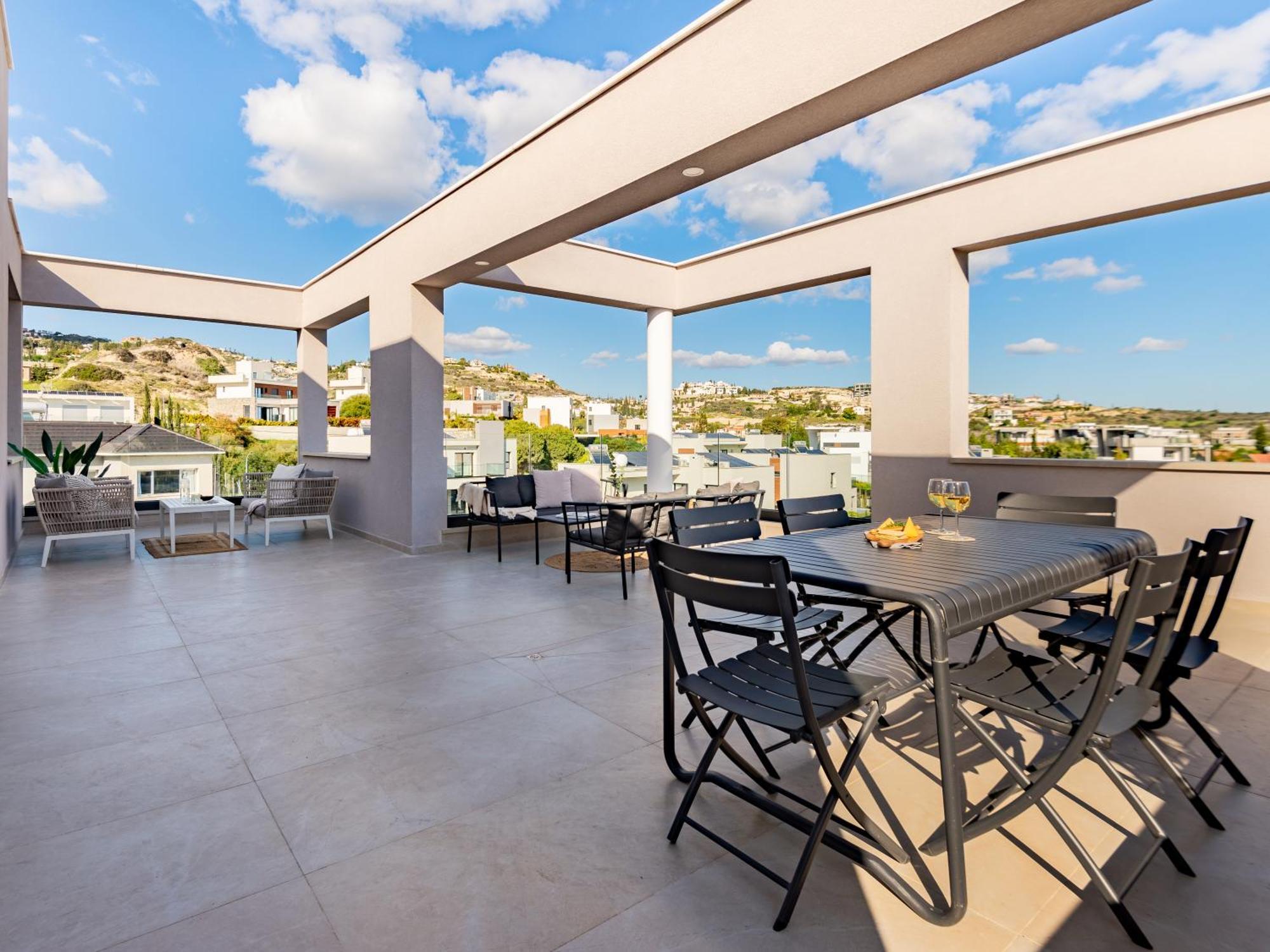 Sanders River Plaza Limassol Luaran gambar